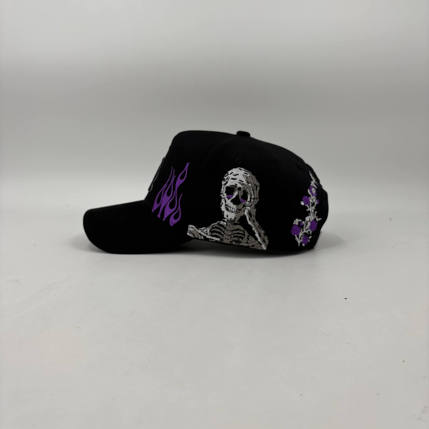 LA SKULL x GHOST